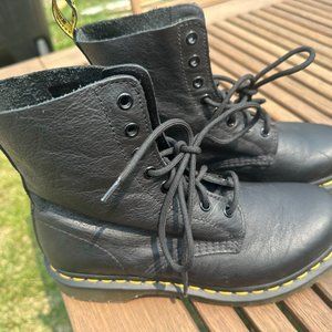 Doc Martens 1460 Pascal Women's size 8
